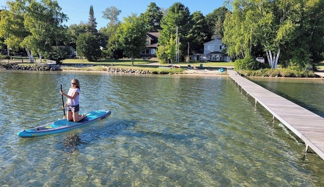 Crystal Lake Paradise - Gorgeous Lakefront Luxury!