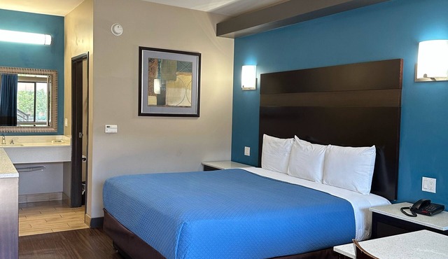 Crystal Palace Inn