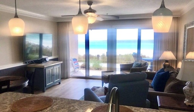 Crystal Sands- Beachfront and sweeping Gulf views + Free Beach Service