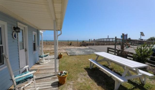 Crystal Shores Unit 4 - Ocean Front Unit with views of the sand dunes and ocean! steps away from beach! villa
