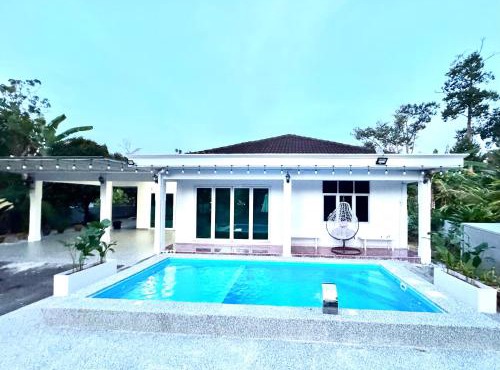 Crystal Valley Jitra