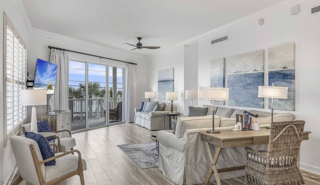 Crystal View 202 3 Bedrooms | 3 Baths | Accommodates 12 | Pet Friendly Beach Service