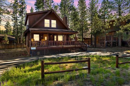 Cub's Cabin #2561