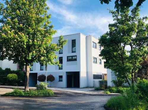 Cube - Ferienhaus mit Garten und Terrasse in Eberbach in Eberbach