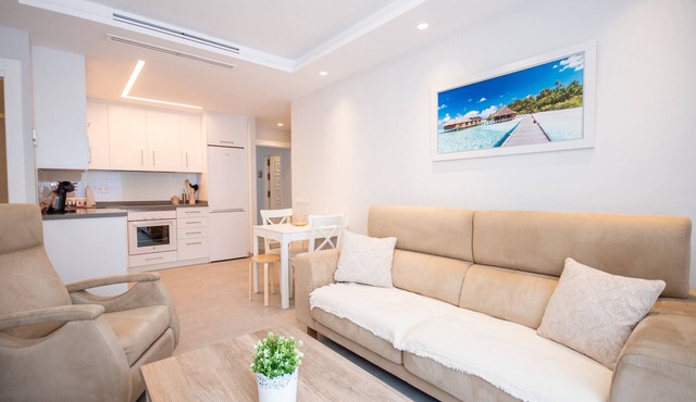 Cubo's Apartamento Tivoli B3/free wifi/air conditioning