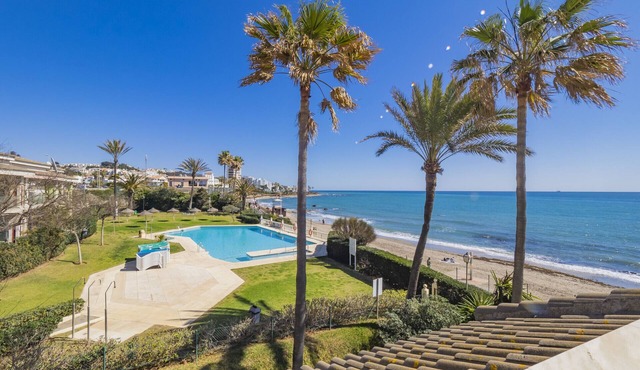 Cubo's Apartamento Lubina Sun & Beach/beachfront/air conditioning/free wifi