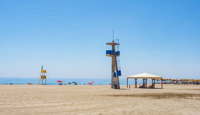 Cubo's Apartamento Perla del Sol 3I/beachfront/free wifi