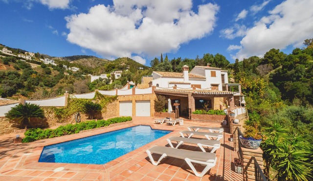Cubo's Villa La Gitanilla/free wifi/views/private pool