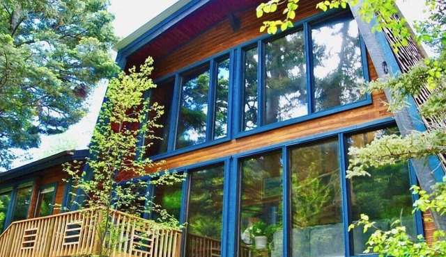 CUCHARA'S RIVER HOUSE