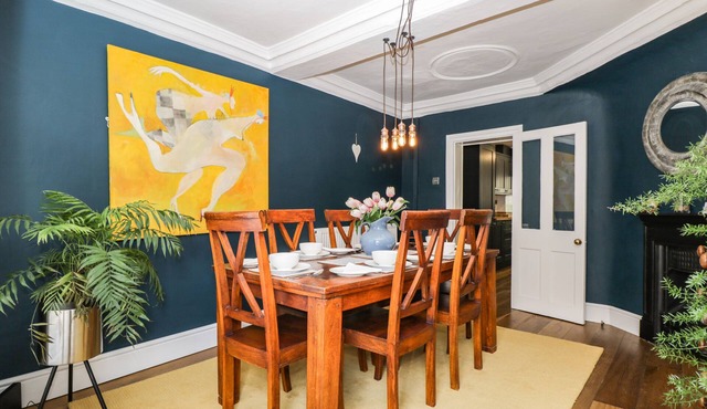 CUCKOO COTTAGE, family friendly, with a garden in Upton Upon Severn