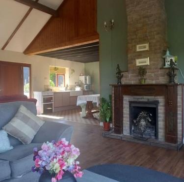 CuckOO Nest Entire house