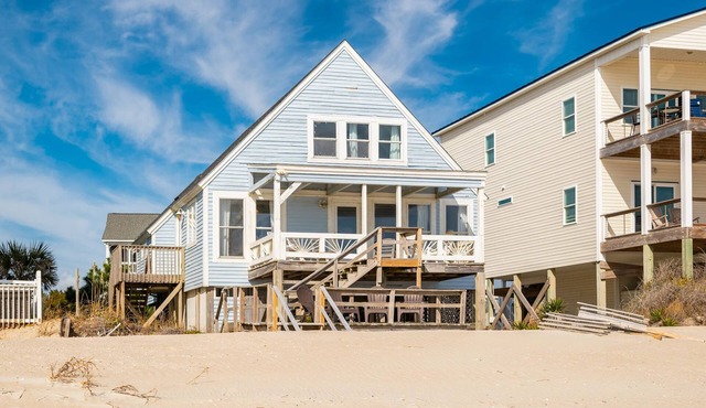 Cuddlefish: Oceanfront Home with Beautiful Sunset Views