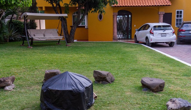 Cuernavaca, holiday villa for large families
