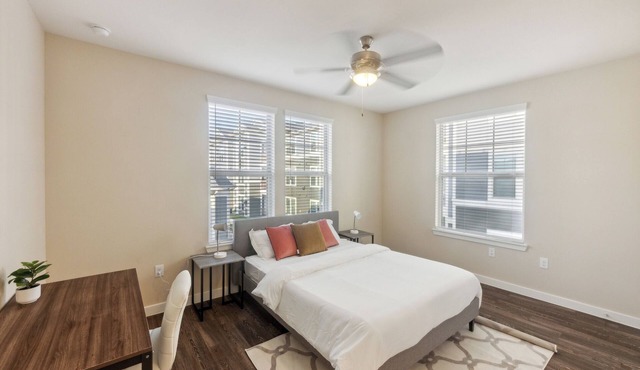 Cullen 3211 I New Construction 2Bd Apt I Gated