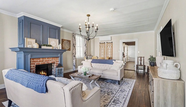 Culp House Getaway - A Historic Gettysburg Stay