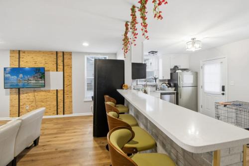 Cultural Comfort Private Room 3 Near JHU, MICA, BWI & Downtown