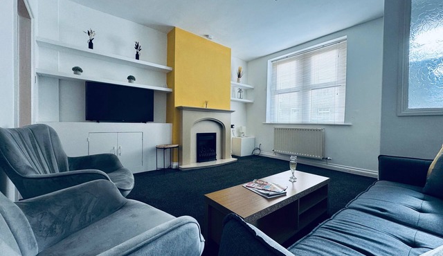 Cumberland House-2 Bed House