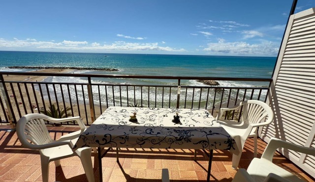 Cunit Apartment with sea view and balcony