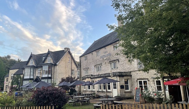 Cupcake Cottage - Quintessential Cotswold Cottage