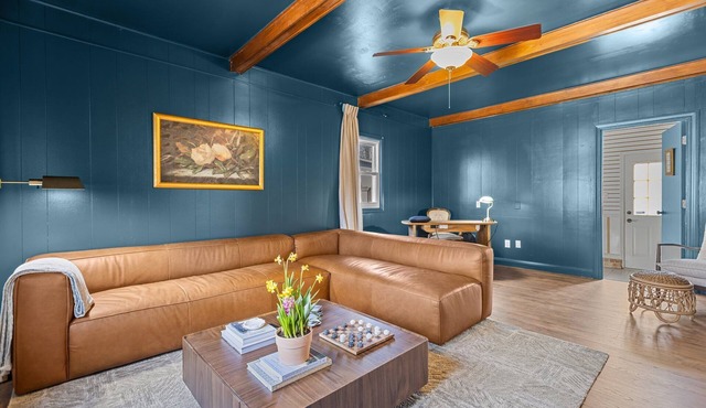 Curated 3BR Boutique Retreat in Cary – Walk to Trails, Close to Downtown