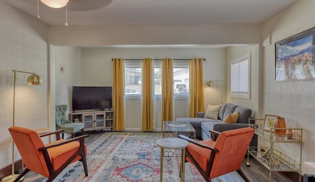 Curated Comfort | Garland’s Coolest Hideaway