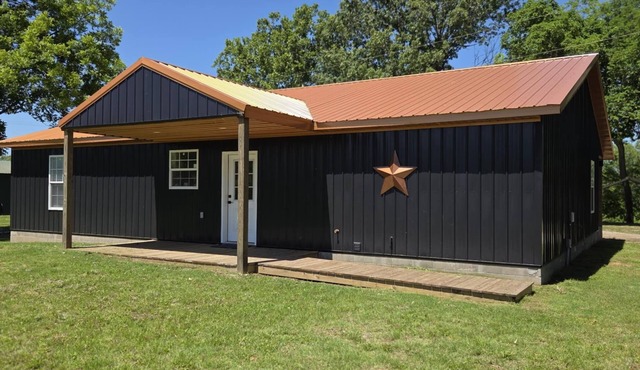 Current River Retreat - on the water, private dock!n