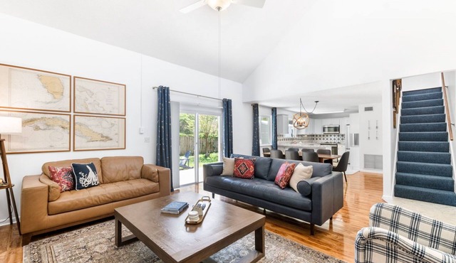 Currently 20% Off - Cozy Pet Friendly Retreat