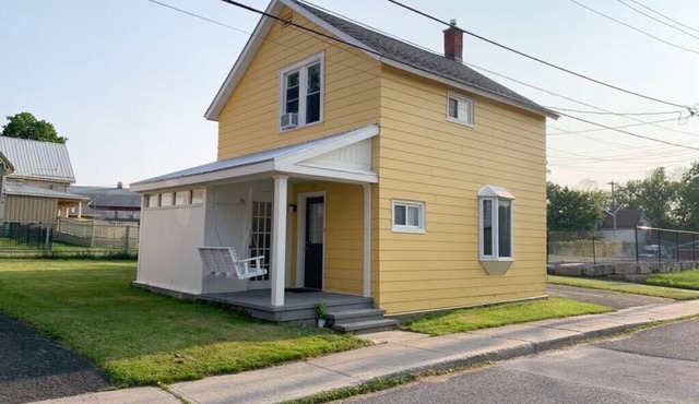 CURRENTLY UNAVAILABLE - DONT BOOK