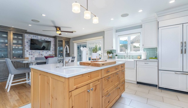 Currently Unavailable