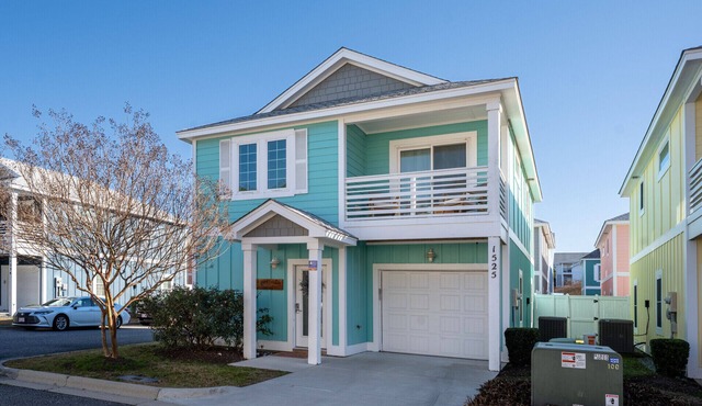 Currituck Cottage 3 Bedroom Home at Devonshire Place, Bermuda Bay Amenities!