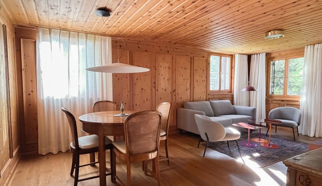 Curtin Duas by Interhome