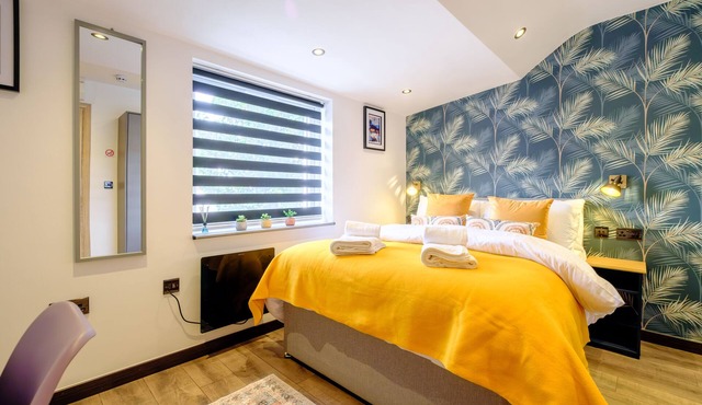 Curzon Villa by Staycay