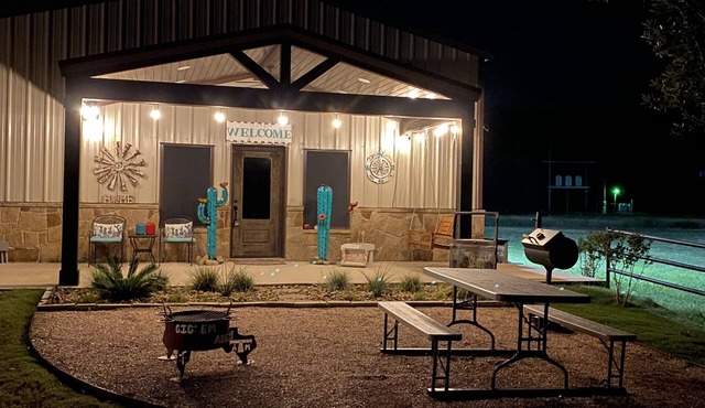 Custom Barndominium Perfect For Romantic Getaways, Lake or Family Vacations