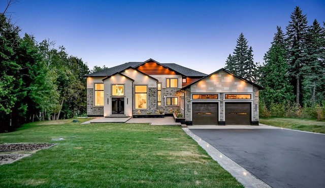 Custom-Built 4-Acre Luxury Estate Retreat