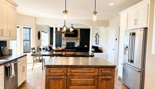 Custom Built, Hershey Park Happy