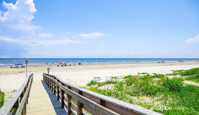 Custom-Built Home w/Deck, W/D, WiFi & Shared Pool - Steps to Beach, 2 Dogs OK