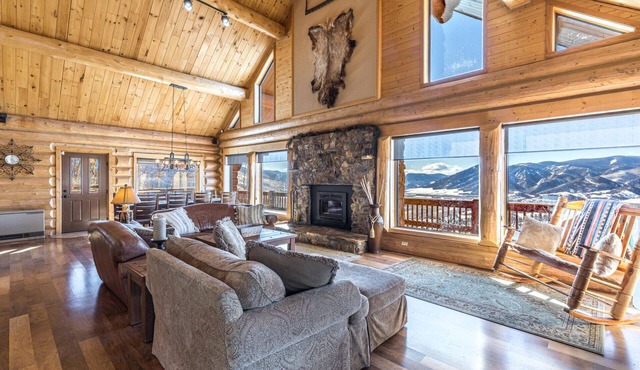 Custom-Built Log Cabin - Impeccable Views - ATV's Welcome