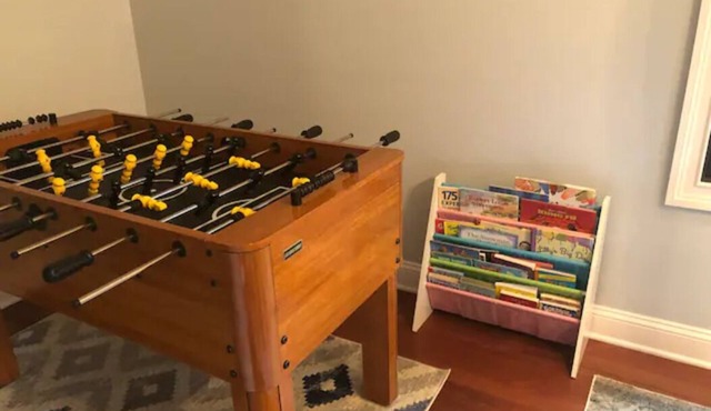 Custom Comfortable Family-Friendly Asbury Home