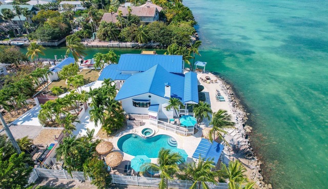Custom Pool home with Dazzling Ocean Views of the crystal clear Florida Keys waters!