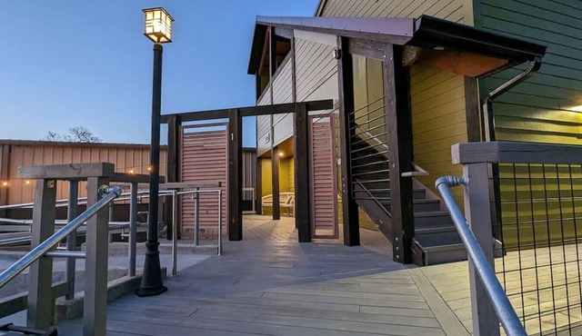 Custom Shed #1 in Berry Hill off 8th—Step-Free