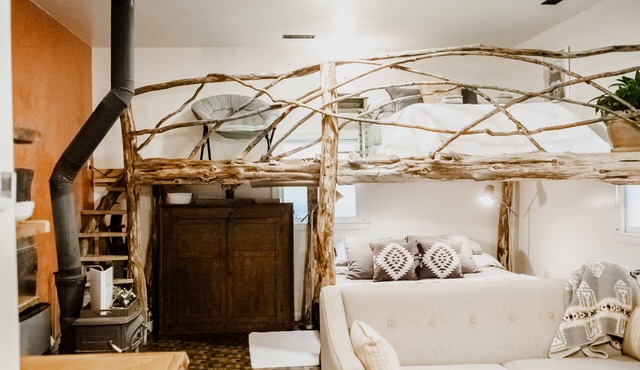 Cut Flower Farm: A Bountiful Getaway for Couples or Small Families.