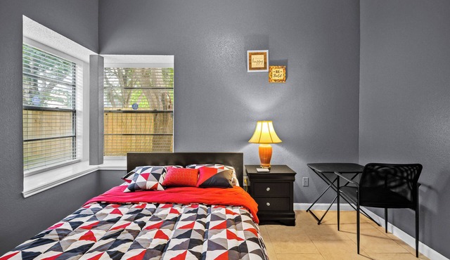 Cute 2 bedroom
