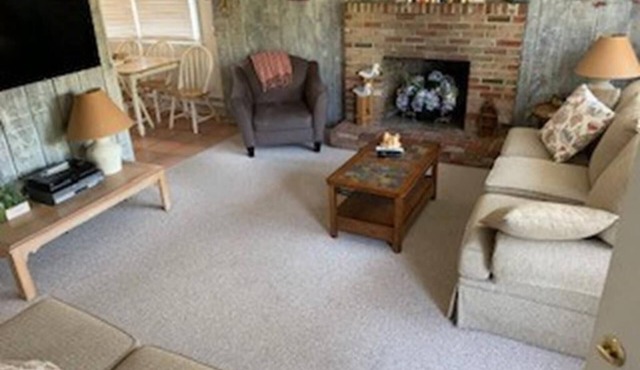 Cute 4 bedroom Bayside home located in Barnegat Light!