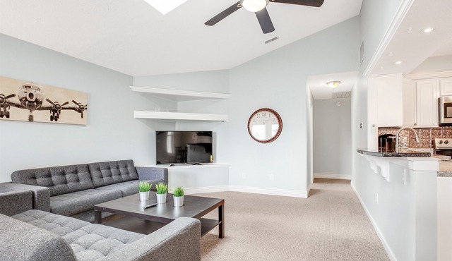 Cute and Cozy 3 Bedroom Ranch Home w/Deck and Fenced Yard