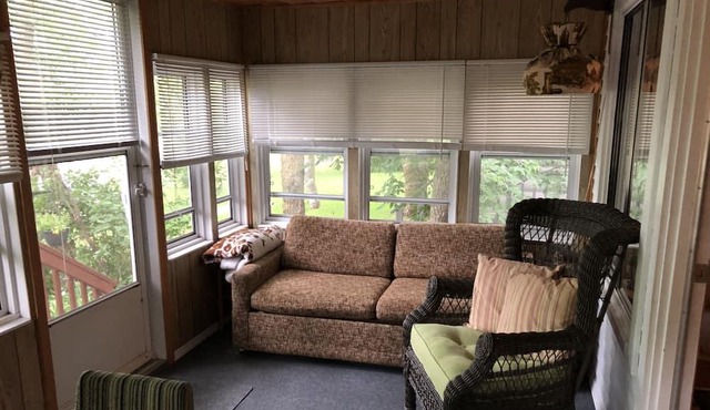 Cute and cozy family cottage steps from the beautiful white sands of West beach