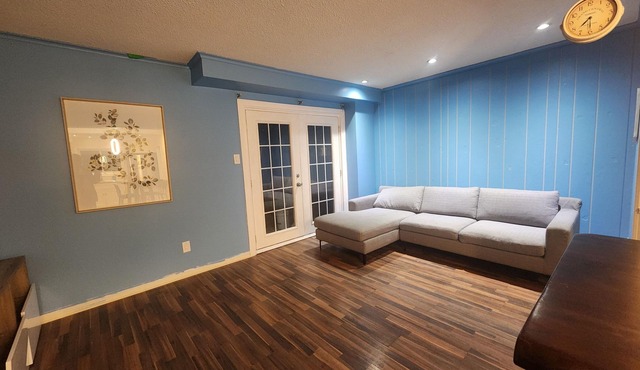 Cute and Cozy home in Brampton. Central Location at Affordable Prices