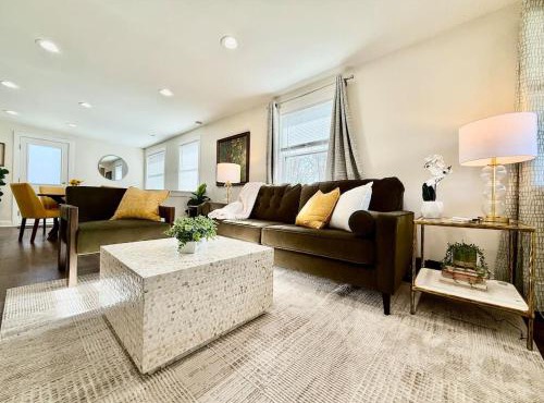 Cute and Cozy House in Quiet Blue Ash Neighborhood