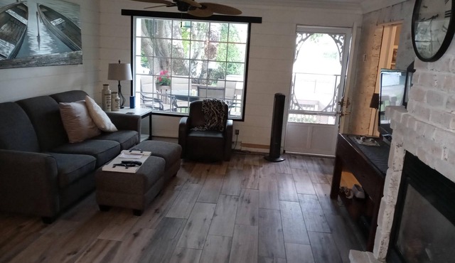 Cute and relaxing cottage on the lake