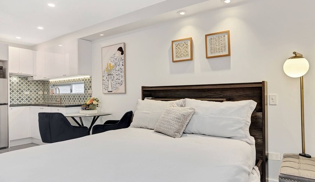 Cute and super comfy fully selfcontained hideaway, pet friendly