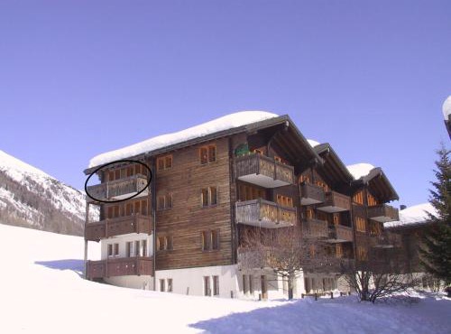 Cute attic apartment in the heart of the mountains